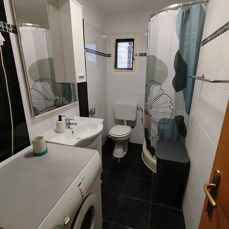 Appartement Jazbina *